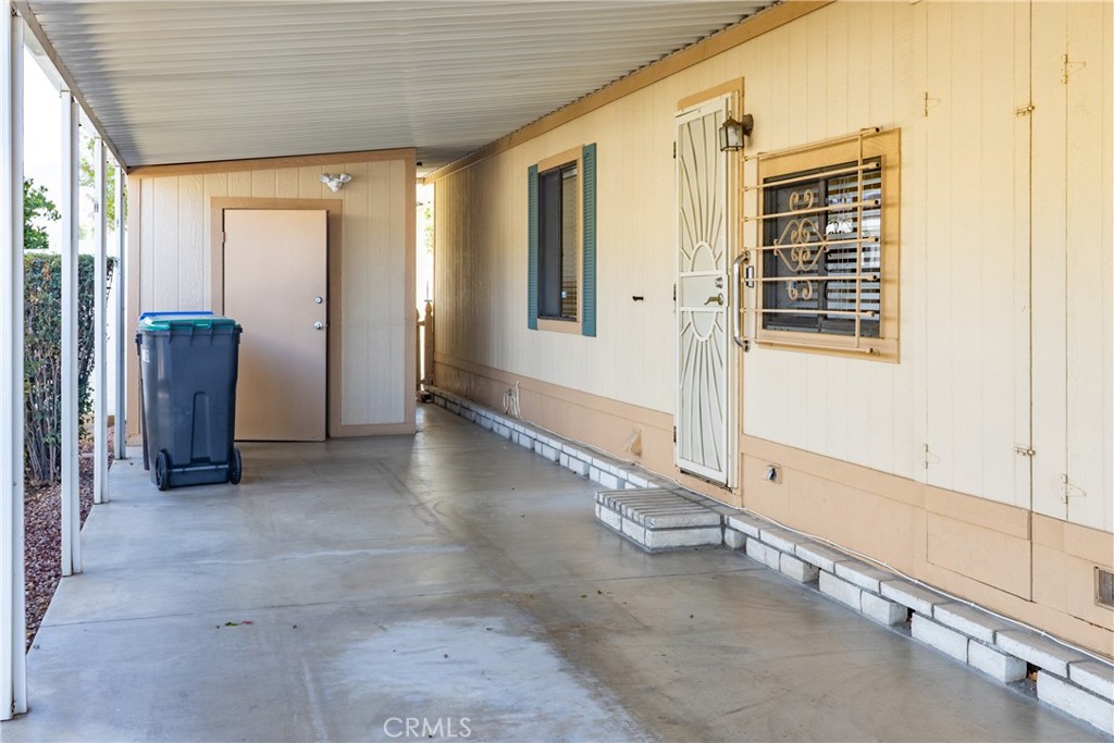 24600 Mountain Avenue 18 Property Photo 18
