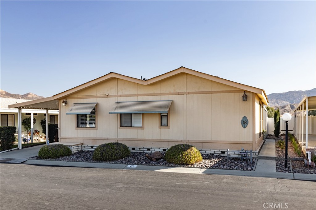 24600 Mountain Avenue 18 Property Photo 34