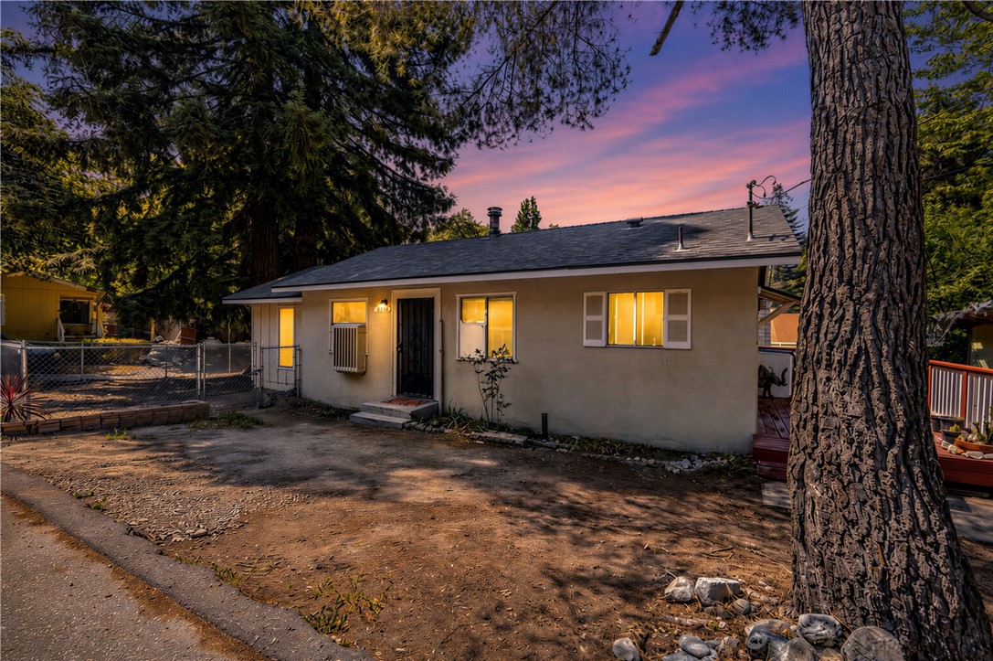 14191 Bridge Lane Property Photo 1