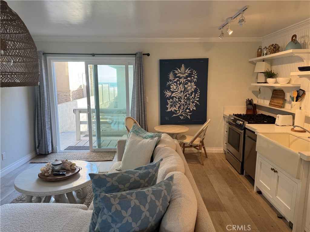 1398 Seacoast C Property Photo 6