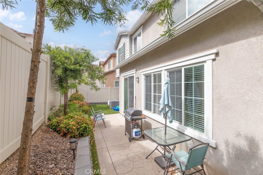 1115 S Magnolia Property Photo 32