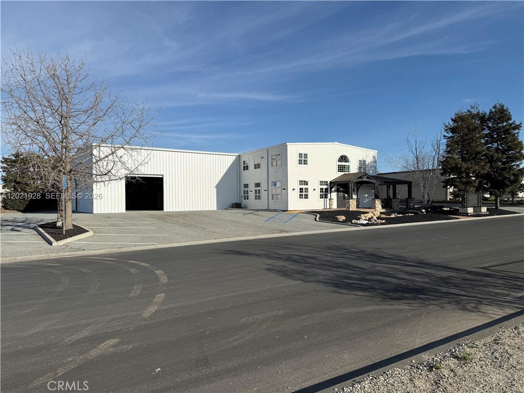 428 N Curry Street Property Photo 6
