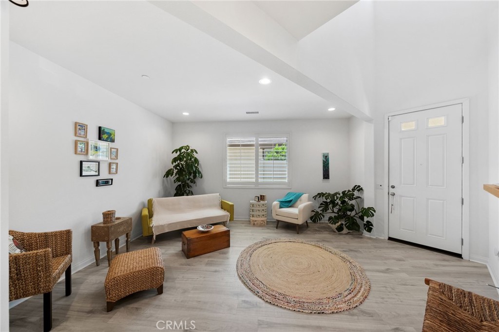 32042 Hyacinth Way Property Photo 3