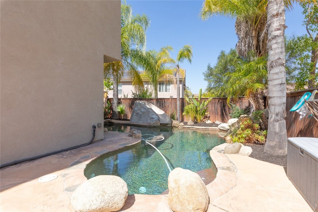 26369 Palisades Property Photo 32