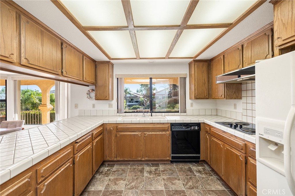 30127 White Wake Property Photo 17