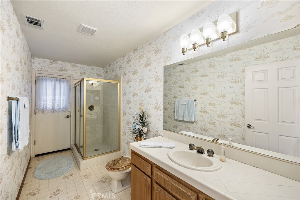 30127 White Wake Property Photo 31