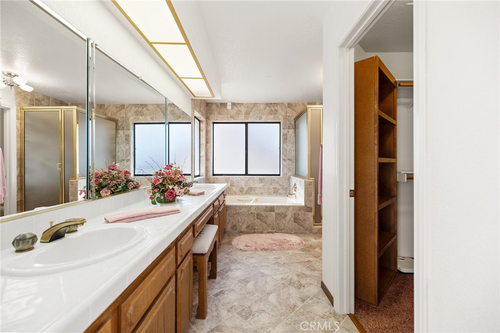 30127 White Wake Property Photo 40