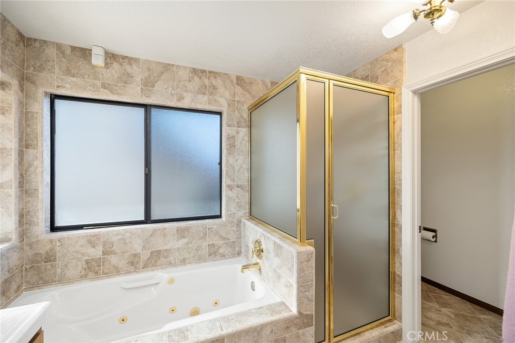 30127 White Wake Property Photo 42