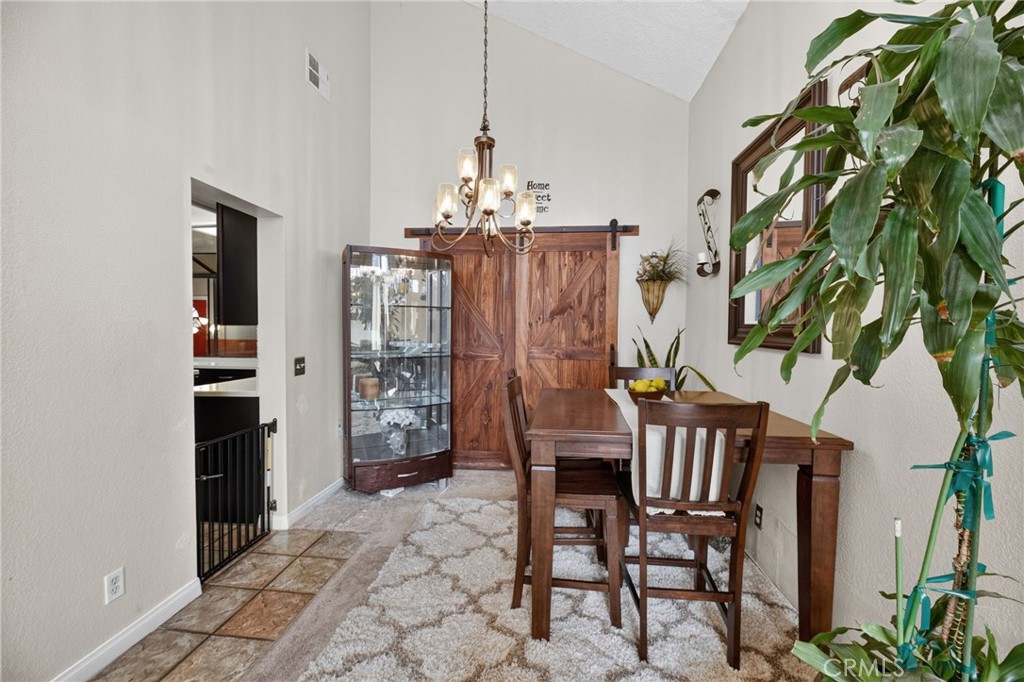 12362 Champlain Street Property Photo 5