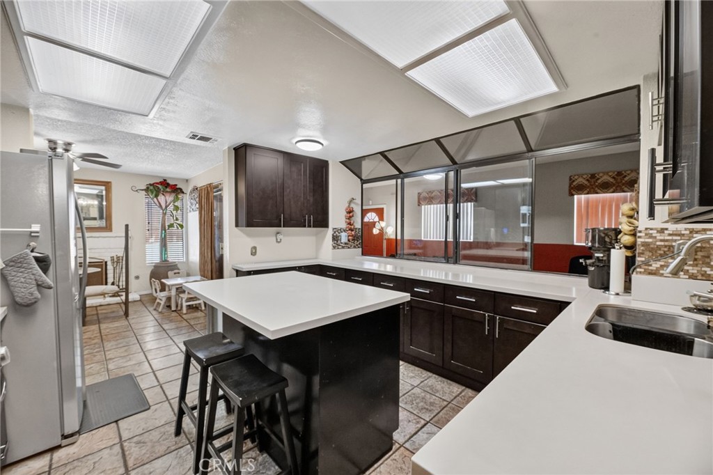 12362 Champlain Street Property Photo 6