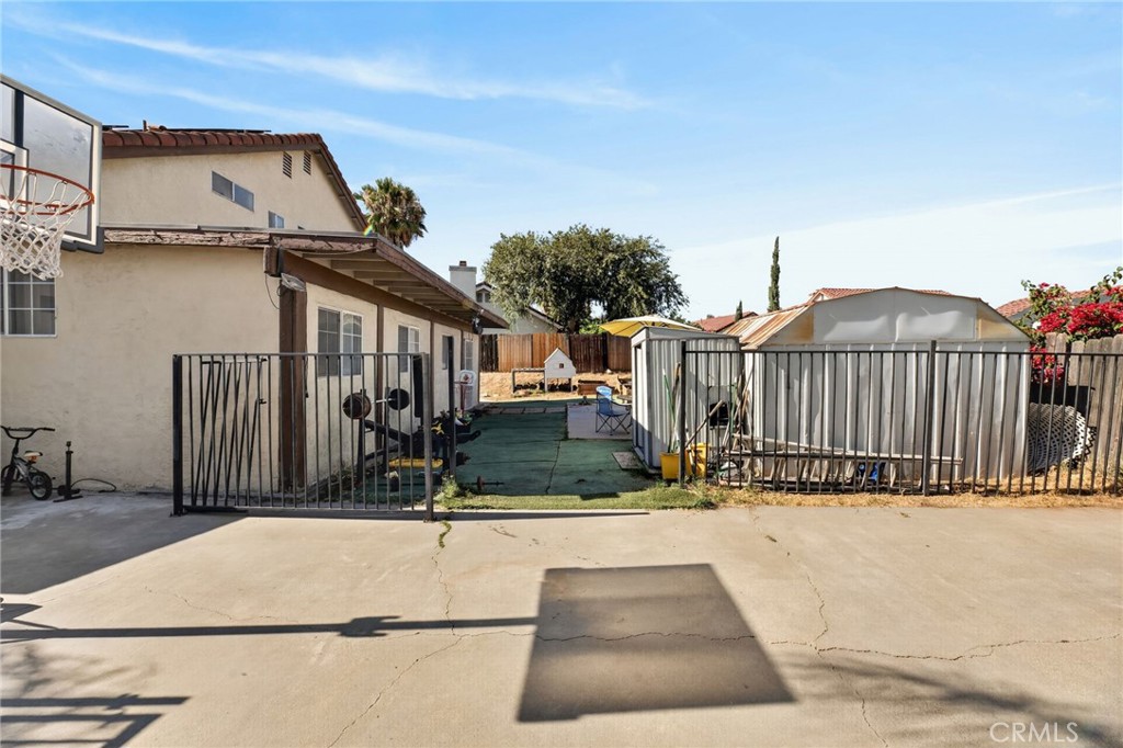12362 Champlain Street Property Photo 33