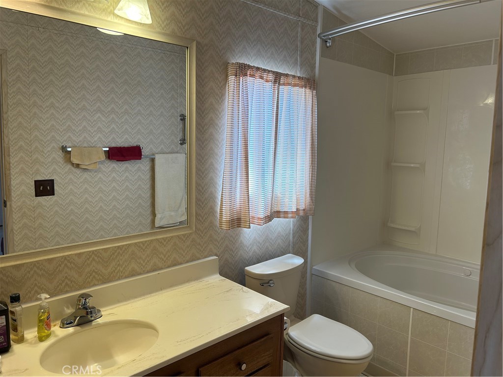 664 Mariposa Property Photo 22