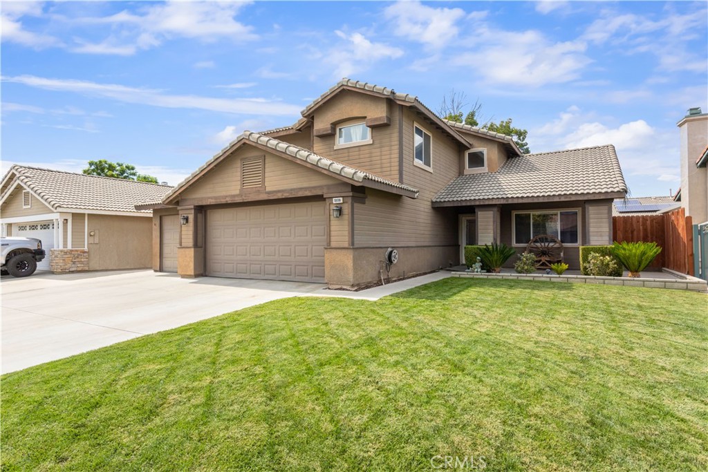 1808 Rosemont Property Photo 1
