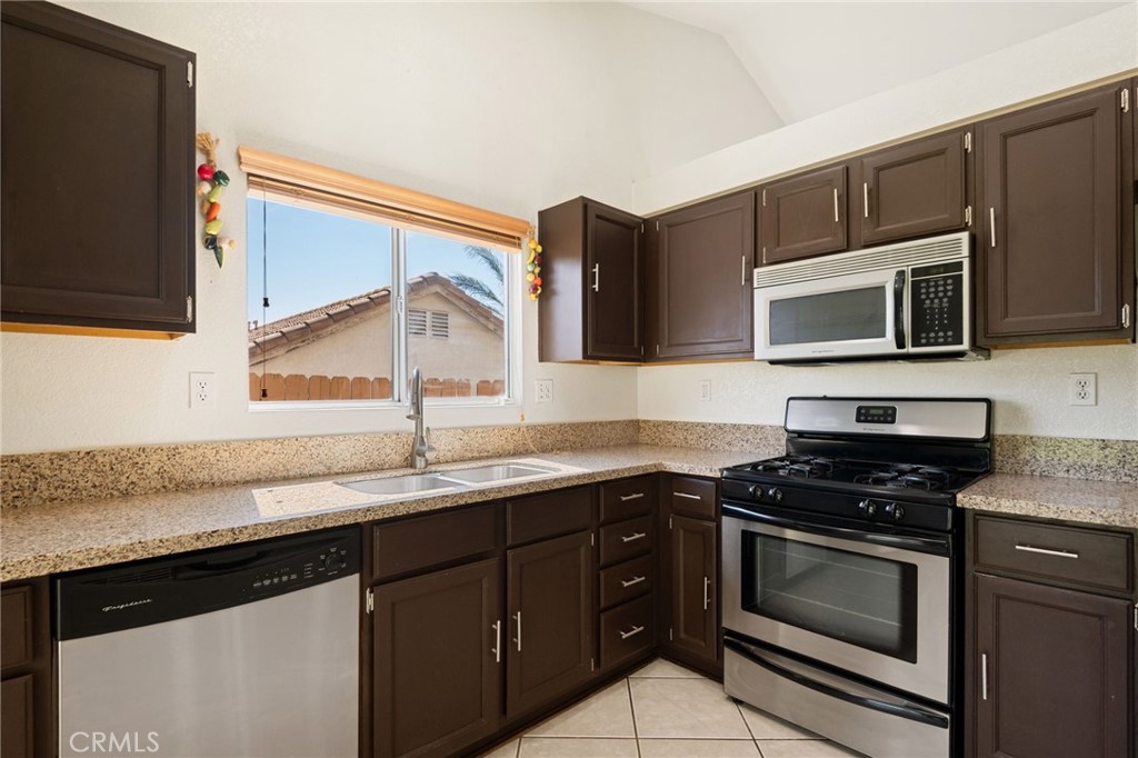 25482 Pegasus Property Photo 11