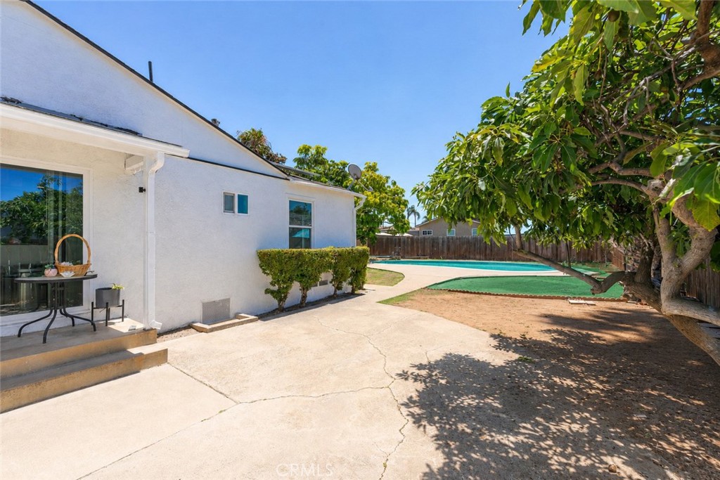 438 D Property Photo 11