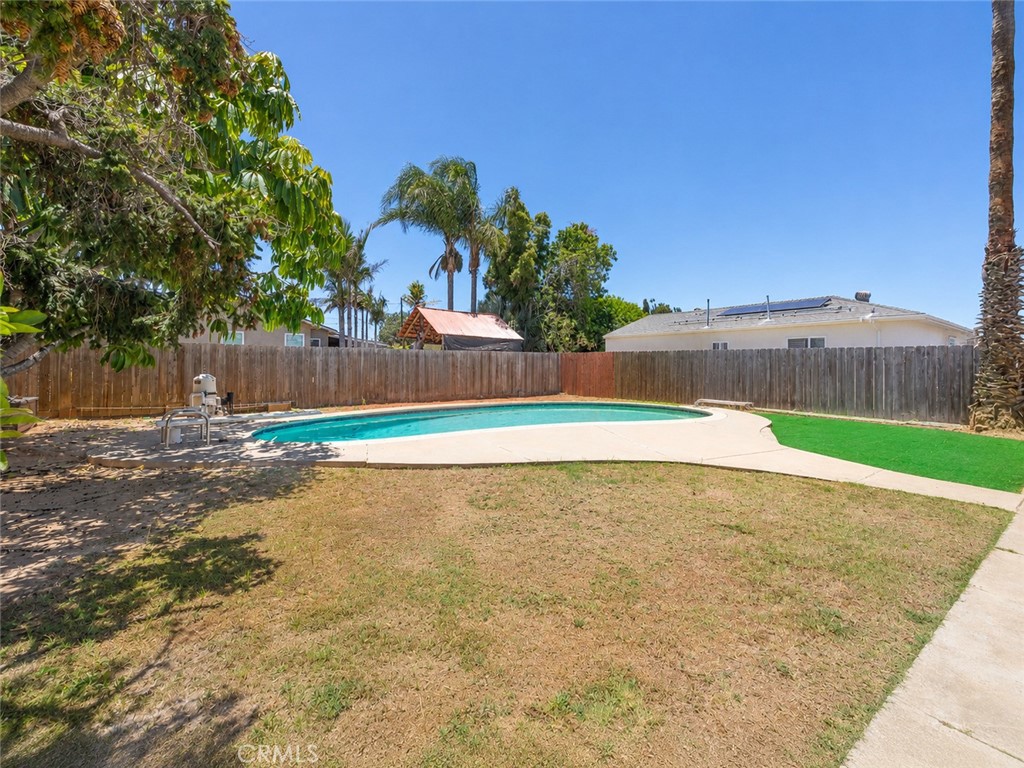 438 D Property Photo 12