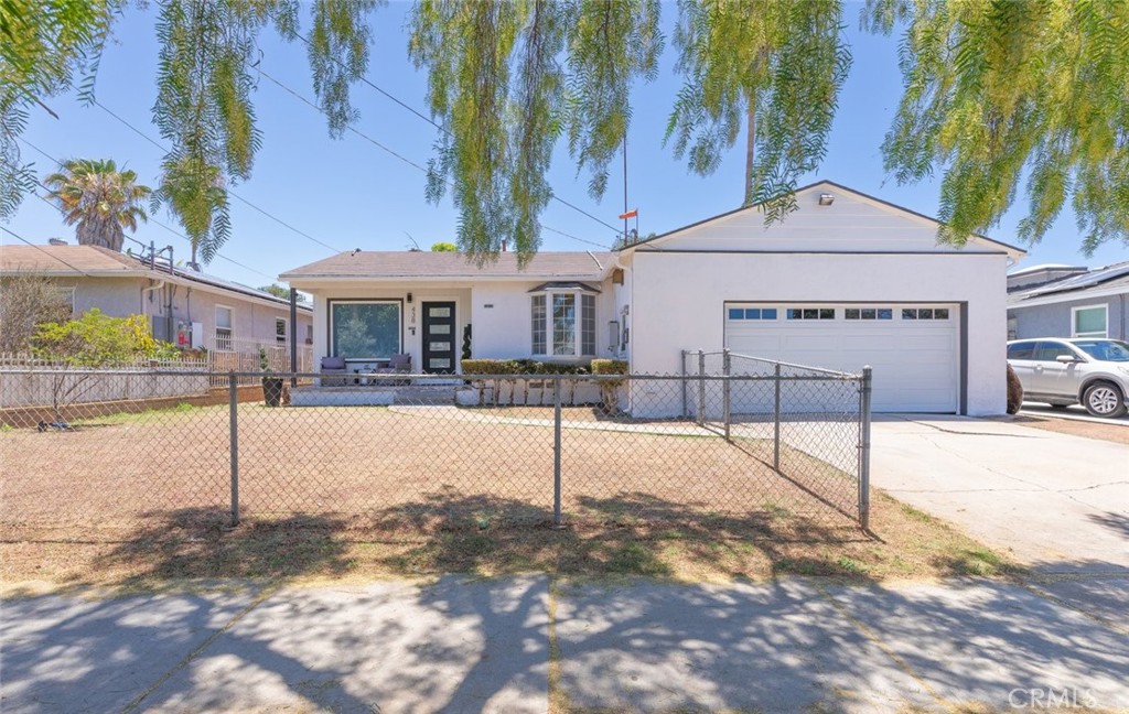 438 D Property Photo 16