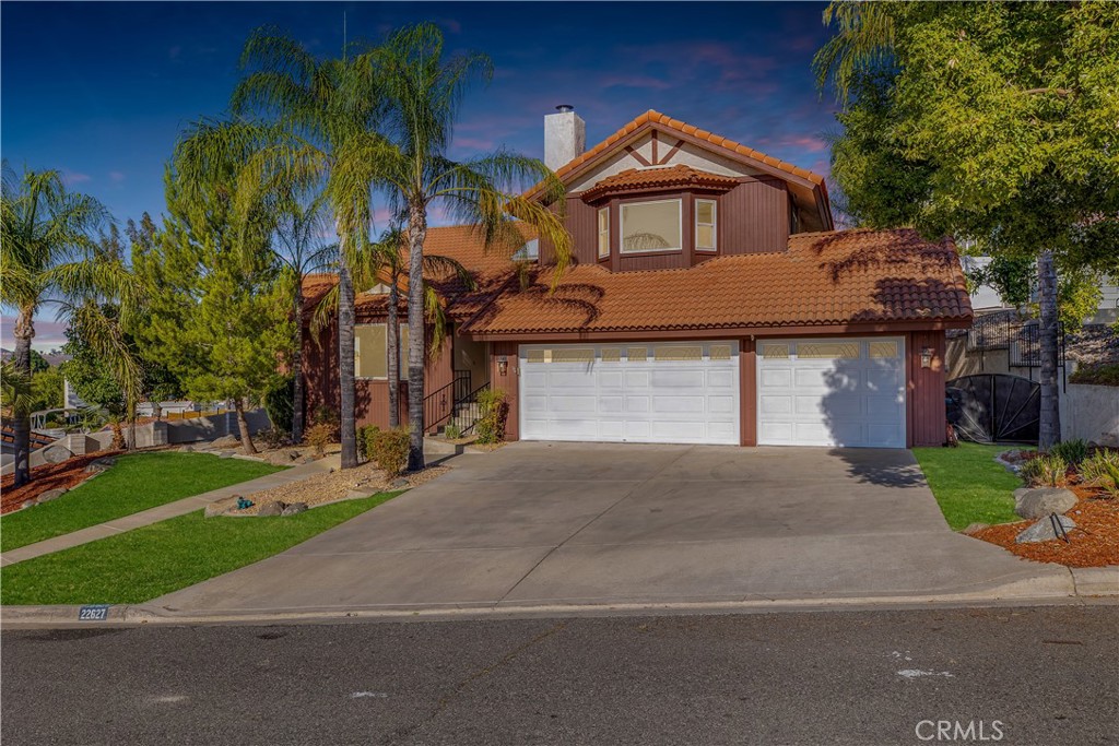 22627 Calcutta Property Photo 2