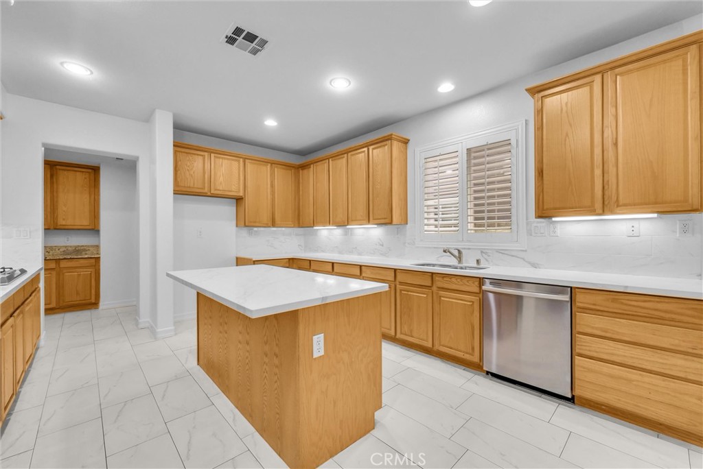 1144 Garland Way Property Photo 16