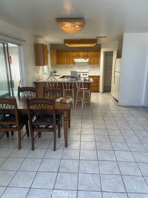 985 Windsong Property Photo 3