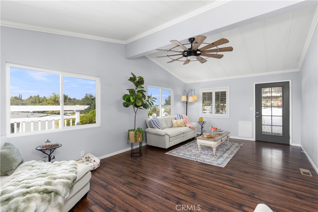 18218 Paradise Mountain Road 118 Property Photo 11