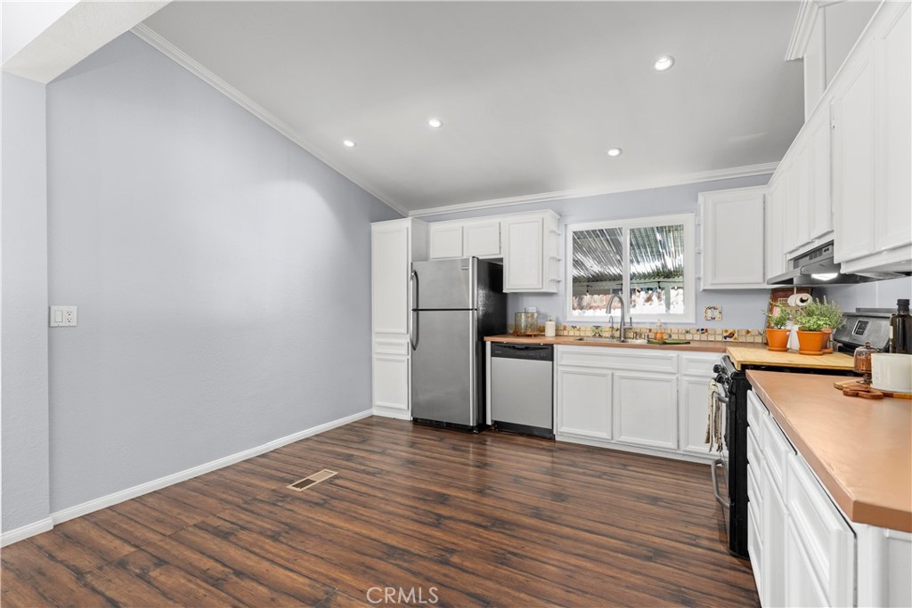 18218 Paradise Mountain Road 118 Property Photo 17