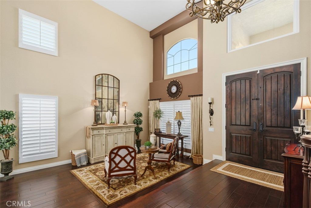 23785 Via Madrid Property Photo 5