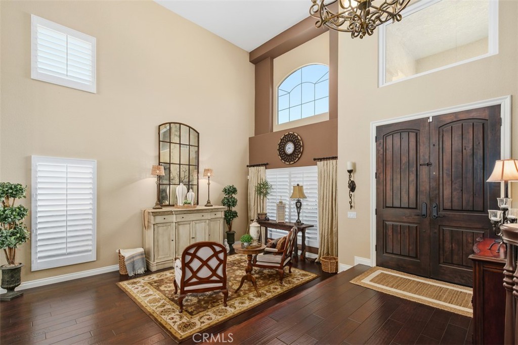 23785 Via Madrid Property Photo 5