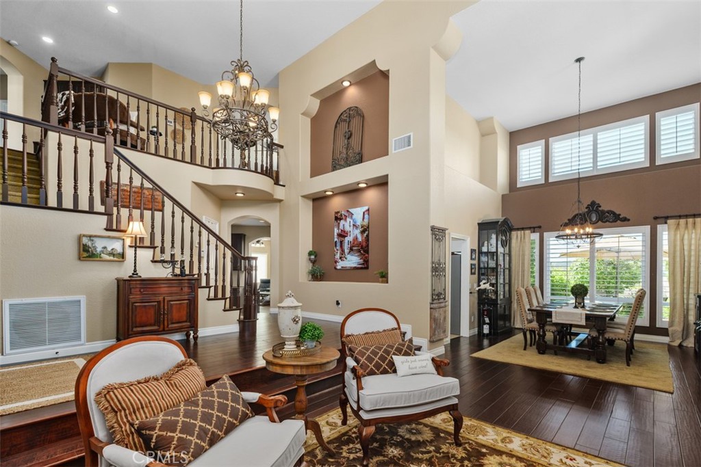 23785 Via Madrid Property Photo 6