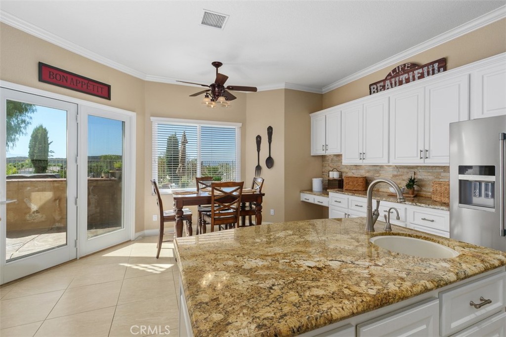 23785 Via Madrid Property Photo 15