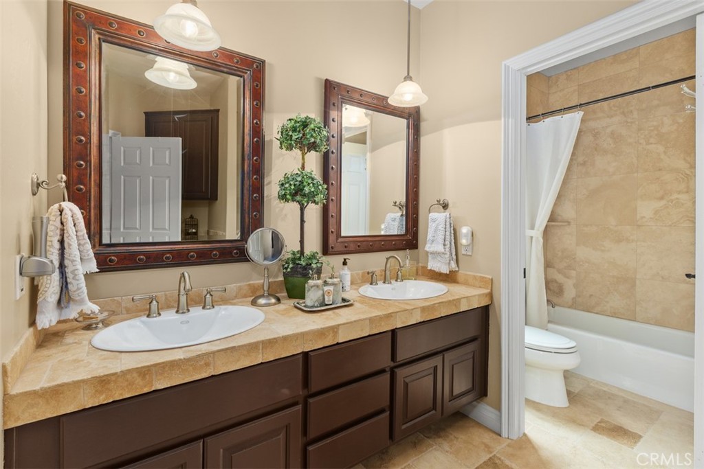 23785 Via Madrid Property Photo 20