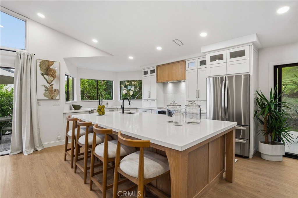 22207 Vacation Property Photo 4