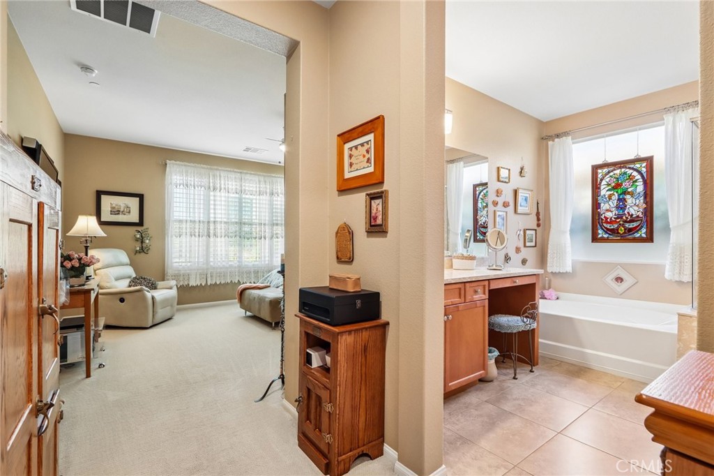 5562 Corte Portico Property Photo 22