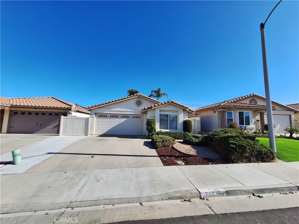 28230 Avenida Francesca Property Photo 1