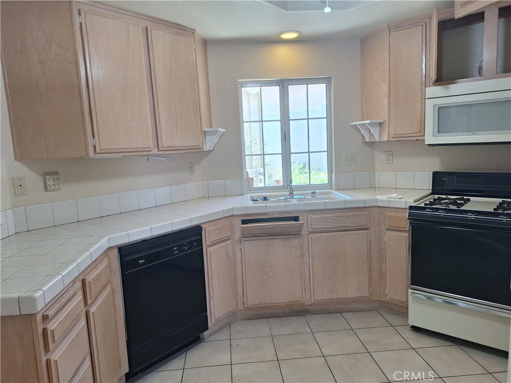 28230 Avenida Francesca Property Photo 15