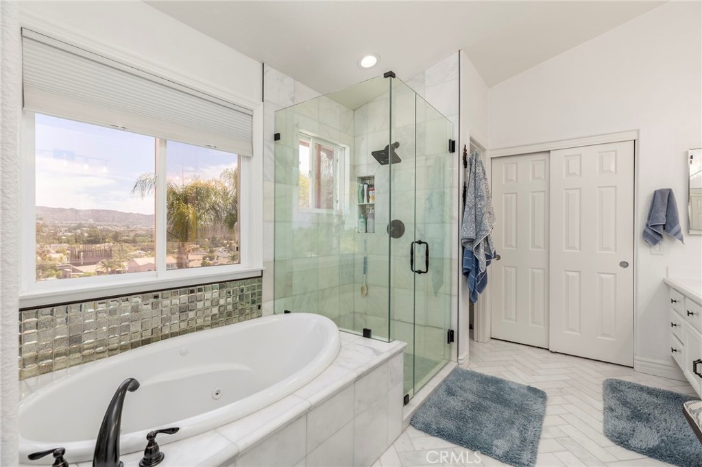 42711 Mountain Shadow Road Property Photo 18
