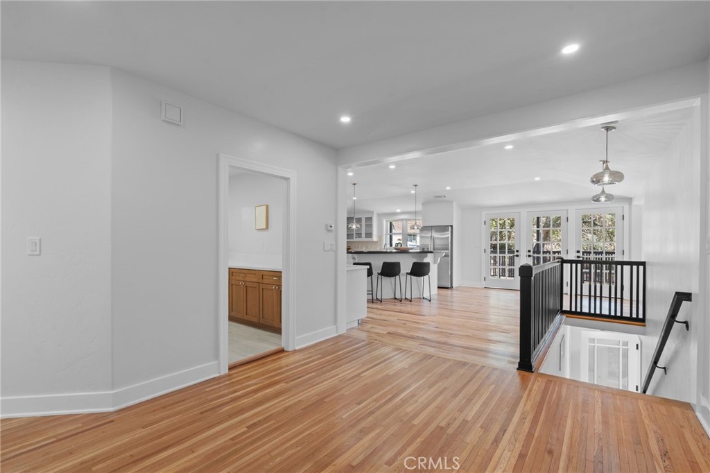3161 Shue Property Photo 6