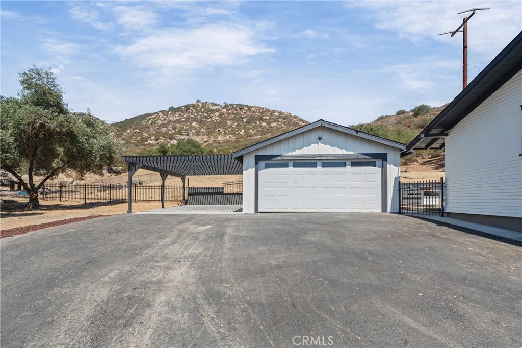 3161 Shue Property Photo 30