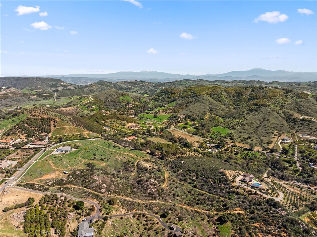 2 Las Palmeras Property Photo 26