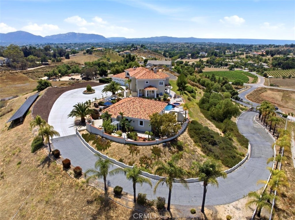 34351 Calle Vista Property Photo 6