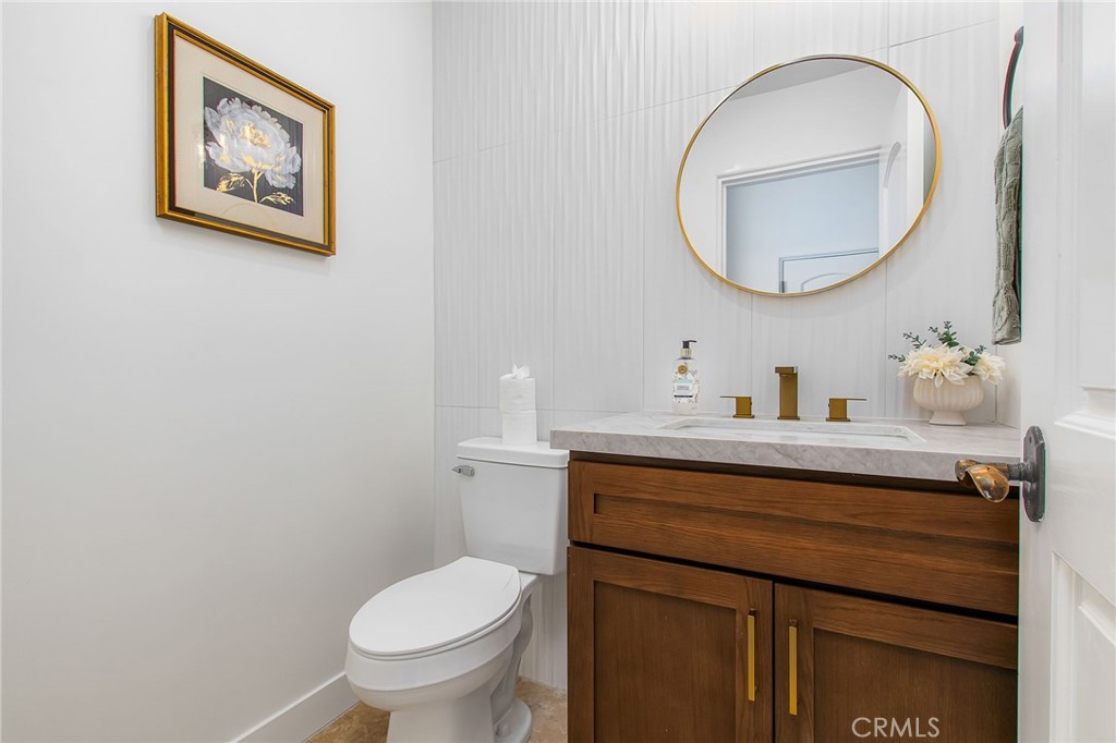 41511 Bob Hope Drive Property Photo 35