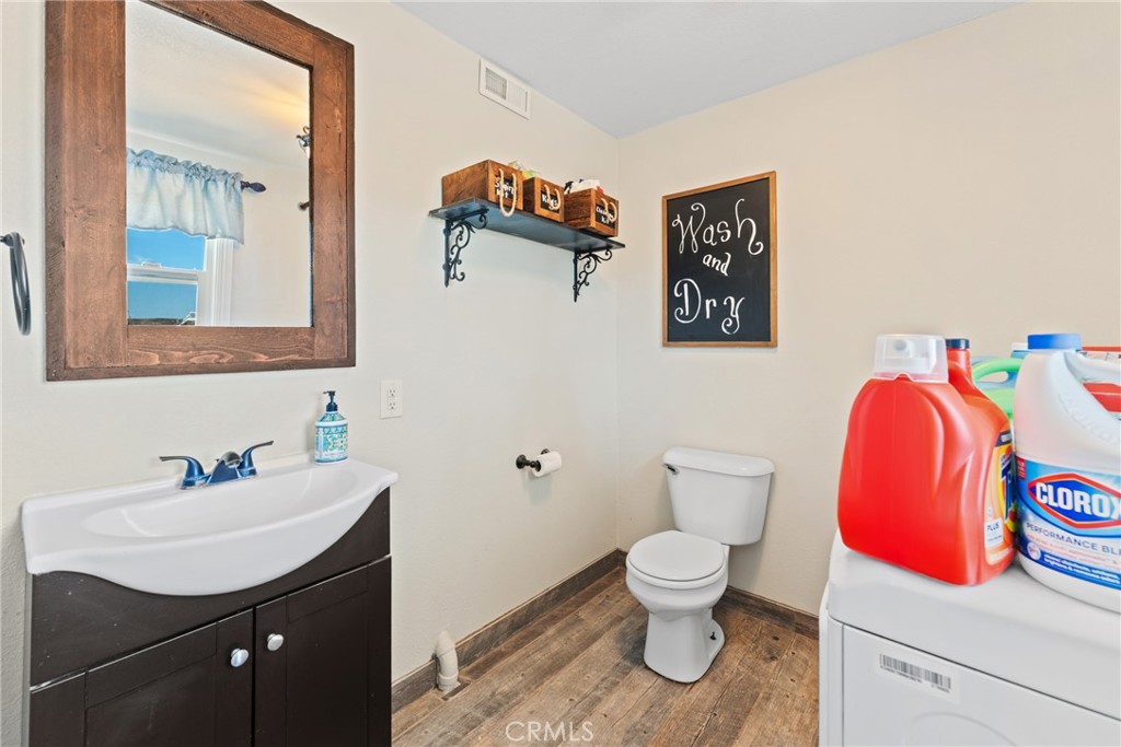 17240 Gunnerson Property Photo 37