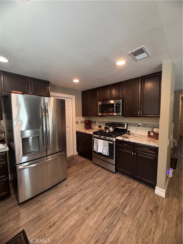 42798 Twilight Court Property Photo 15