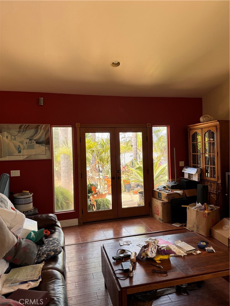 3261 N Kenora Property Photo 20