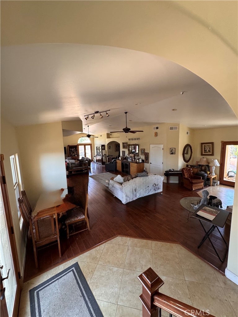3261 N Kenora Property Photo 33