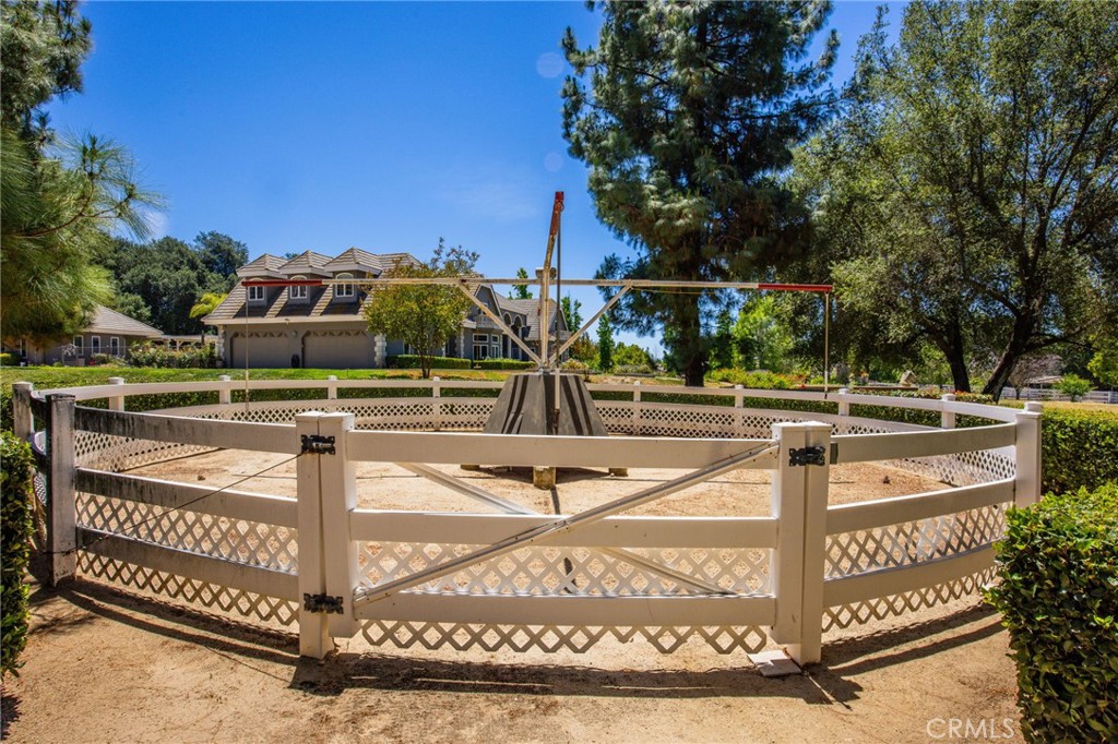 37954 Calle De Lobo Property Photo 53