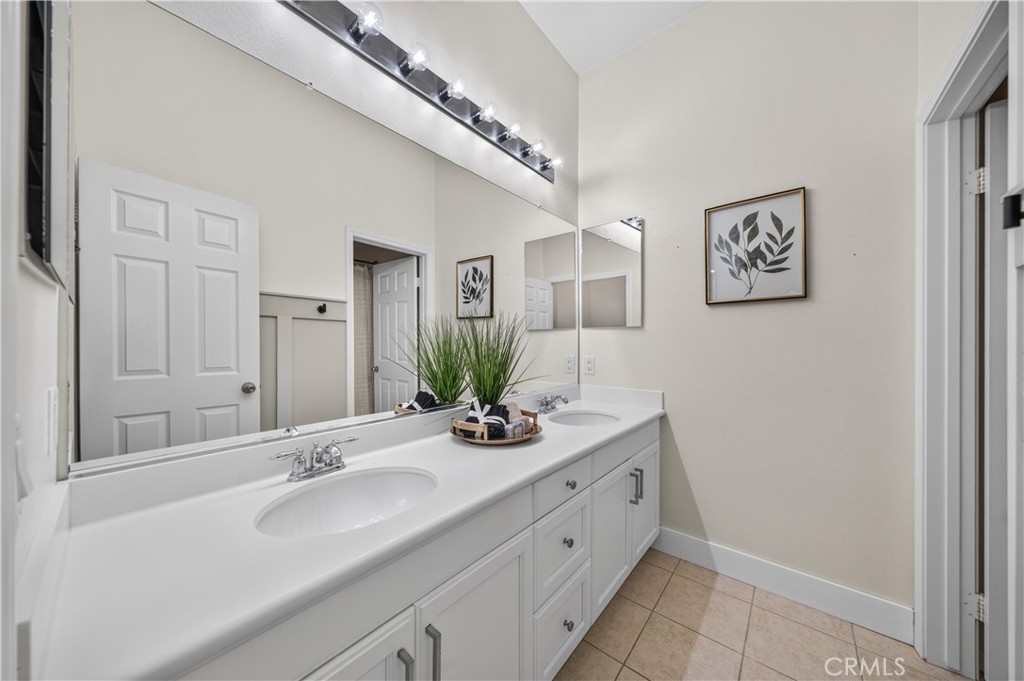 34039 Tuscan Creek Way Property Photo 20
