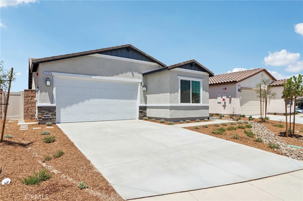 1222 Kent Circle Property Photo 3