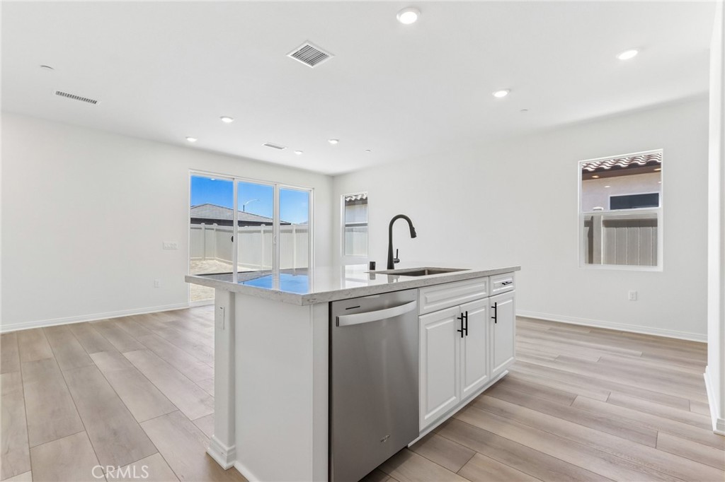 1222 Kent Circle Property Photo 11