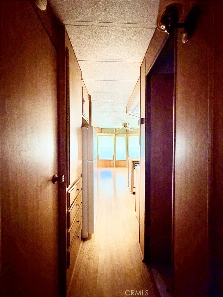 1454 Western Property Photo 14